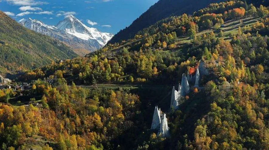 Слънчево, но хладно