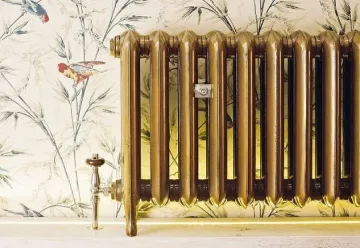 Парното и топлата вода ще поскъпнат с между 2% и 9% от 1 октомври