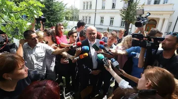 Социалният министър: Отпадането на тавана на всички пенсии е въпрос на справедливост