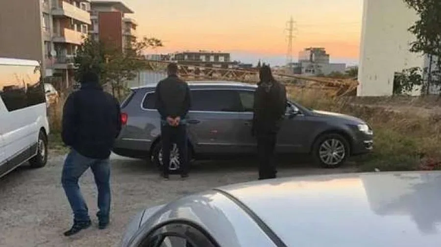 Закопчаха автокрадеца Кико в крадена кола, най-известният автоджамбазин Лъвицата се измъкна на косъм