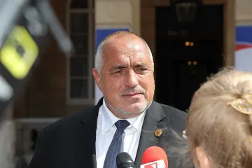 Проучване сочи, че правителството е в най-критичния си период