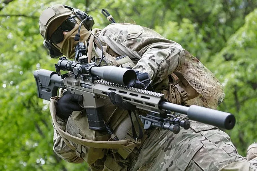 Български снайперист с изумителен рекорд, произведе и „невъзможен изстрел“