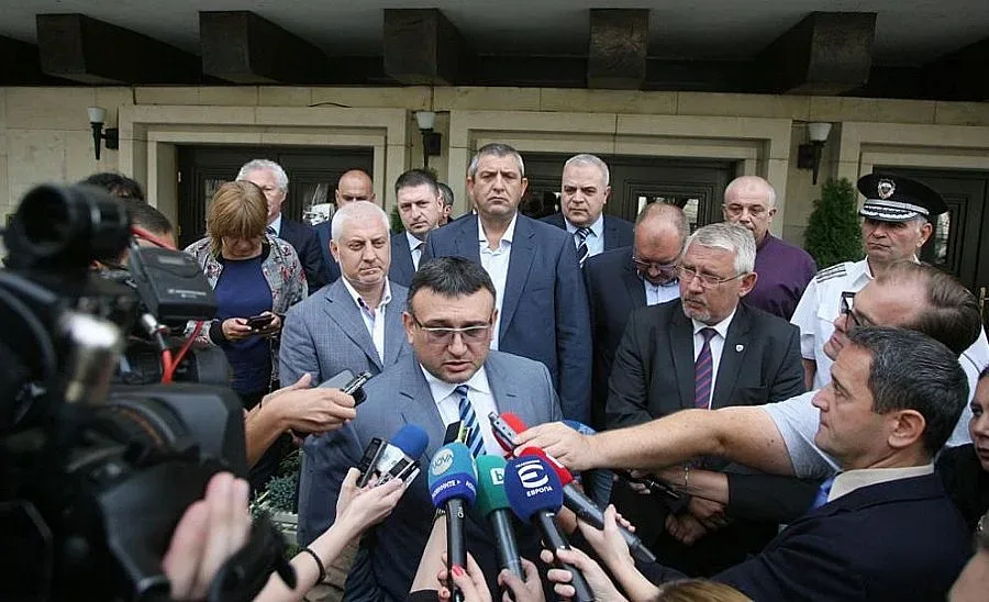 Младен Маринов с първа среща със синдикатите в МВР