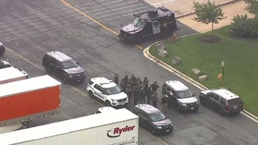 Жената, открила стрелба в Мериленд, е починала от раните си