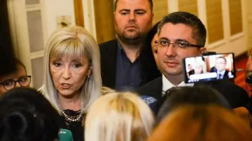 Петя Аврамова: Нанков ще бъде един от стълбовете в МРРБ, ако приеме да остане