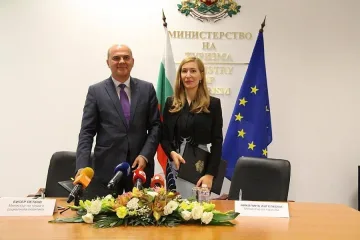 Безработни ще получат обучение и допълнителна квалификация за работа в туризма