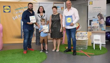 Пуснаха първата детска кулинарна книга у нас