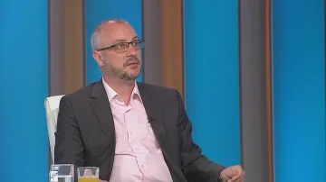 Първолаци и осмокласници най-трудно се адаптират