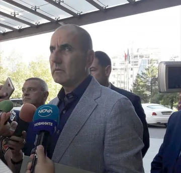 Цветанов смята, че е въпрос на време президентският указ да бъде подписан
