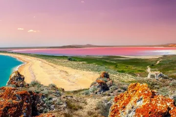 Най-невероятните езера в света 