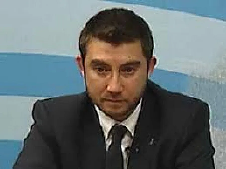 Контрера: "Зелени" вкарват СОС в капан за лифтовете