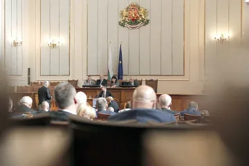 Депутатите отхвърлиха ветото на президента върху промените в АПК