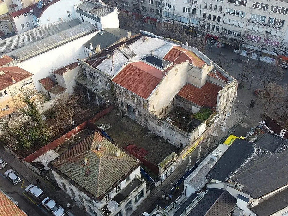 Спасиха легендарна къща у нас, създала шедьоври