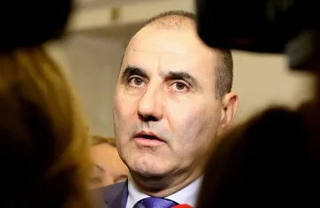 След 4 часа преговори: Всички остават в коалицията, нови министри – след седмица