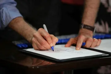 13 професори искат референдум догодина