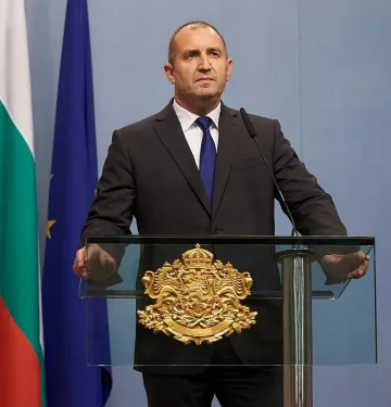 Президентът не вижда решение на проблемите в скорошни избори