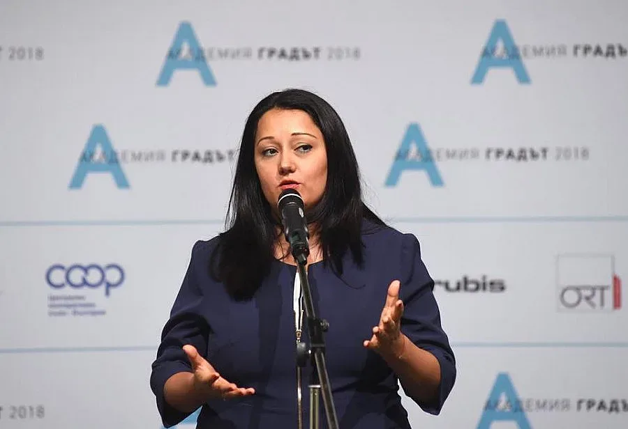 Лиляна Павлова: Всички отговорни институции и лица трябва да се разследват