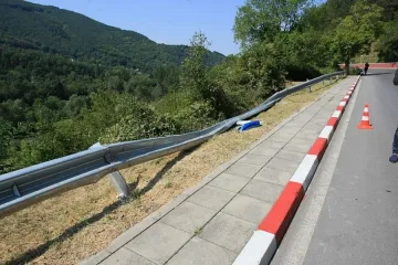 АД В ИСКЪРСКОТО ДЕФИЛЕ: Експерти ще разследват катастрофата от понеделник