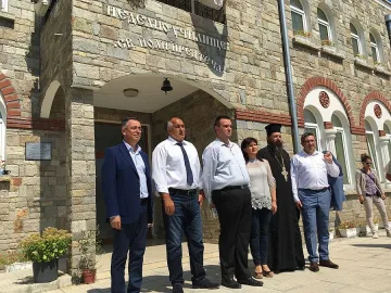 Премиерът посети средновековен манастирски комплекс в Кърджали