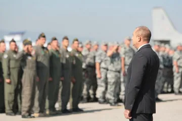 Президентът критикува кабинета за "Олимпик" и за Търговския регистър