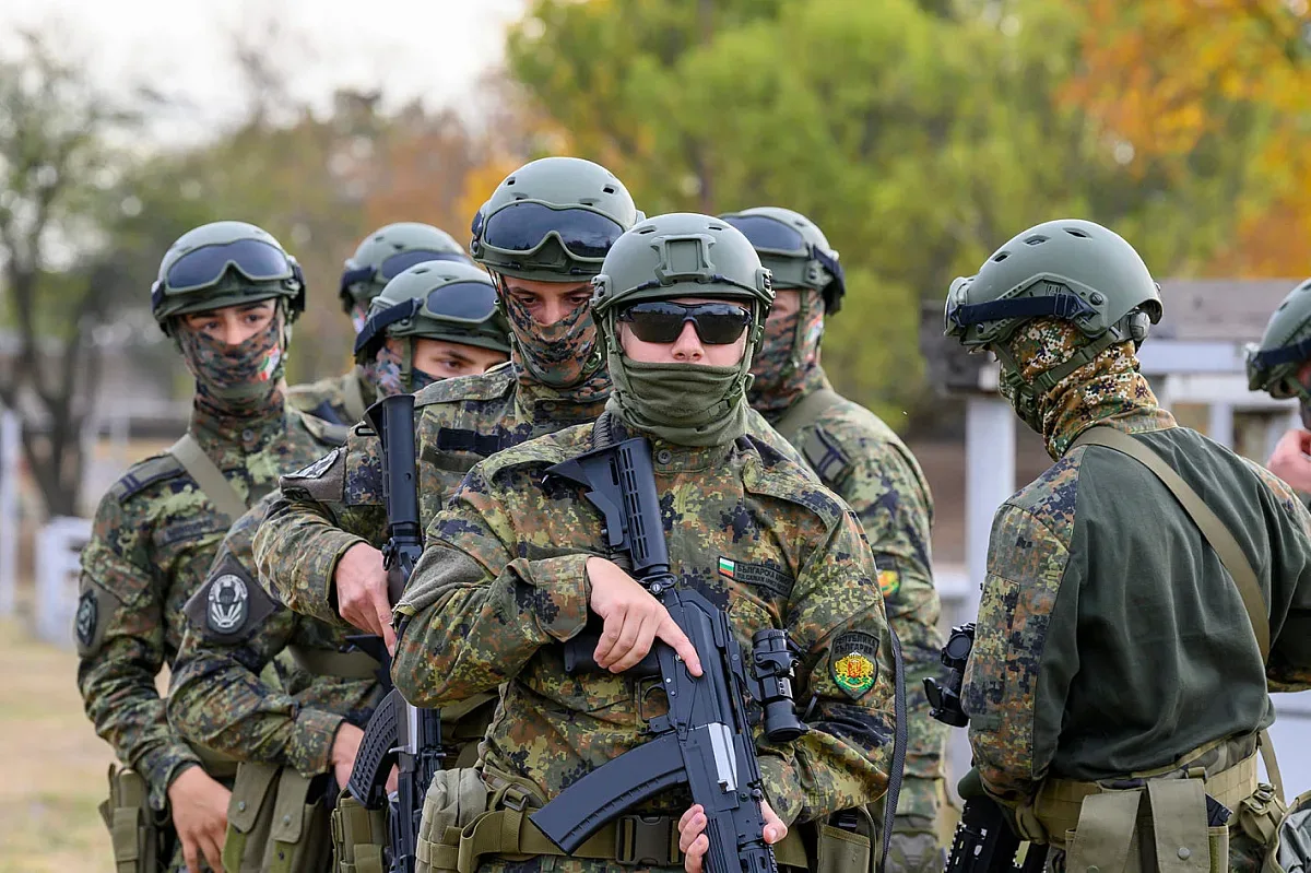 Защо университетите губят битката за знанието и военната индустрия