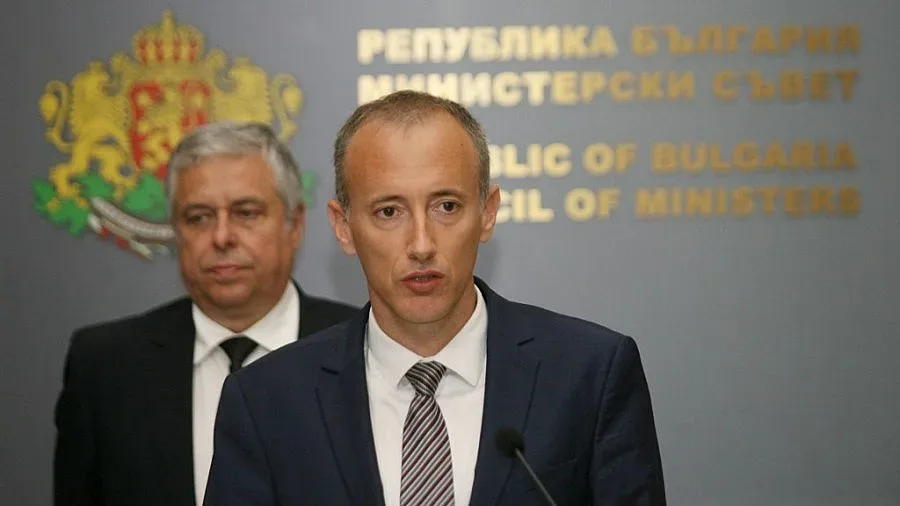 За НИМХ: Или разширена автономия в БАН, или вън от академията