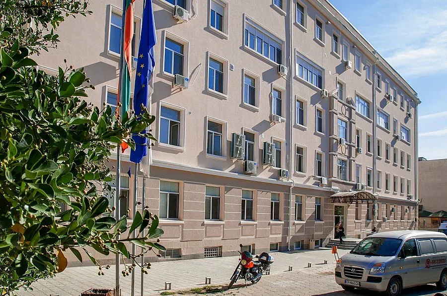 Няма лекарска грешка при починалата родилка в Сливен, твърдят от лекарския съюз