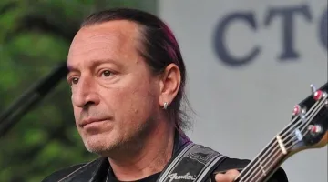 Казваме последно сбогом на Ивайло Крайчовски 