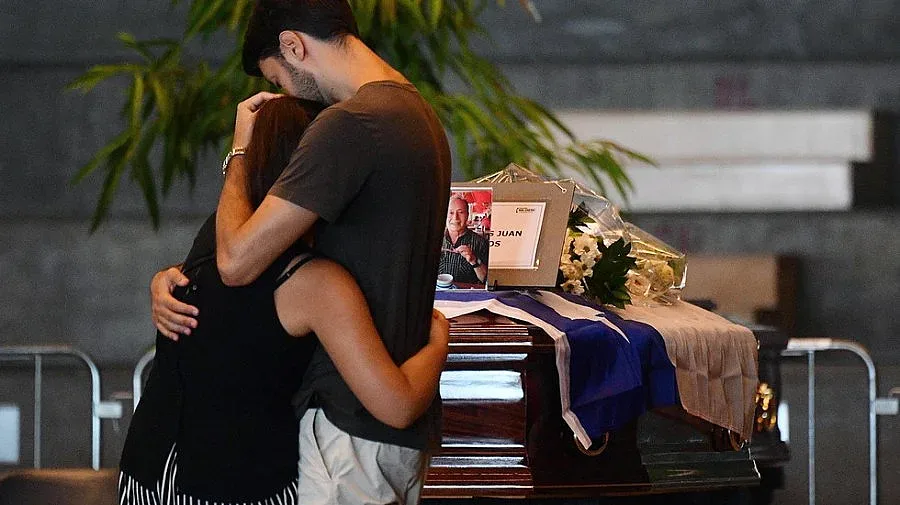 ДЕН НА ТРАУР: Италия почита загиналите при срутването на моста