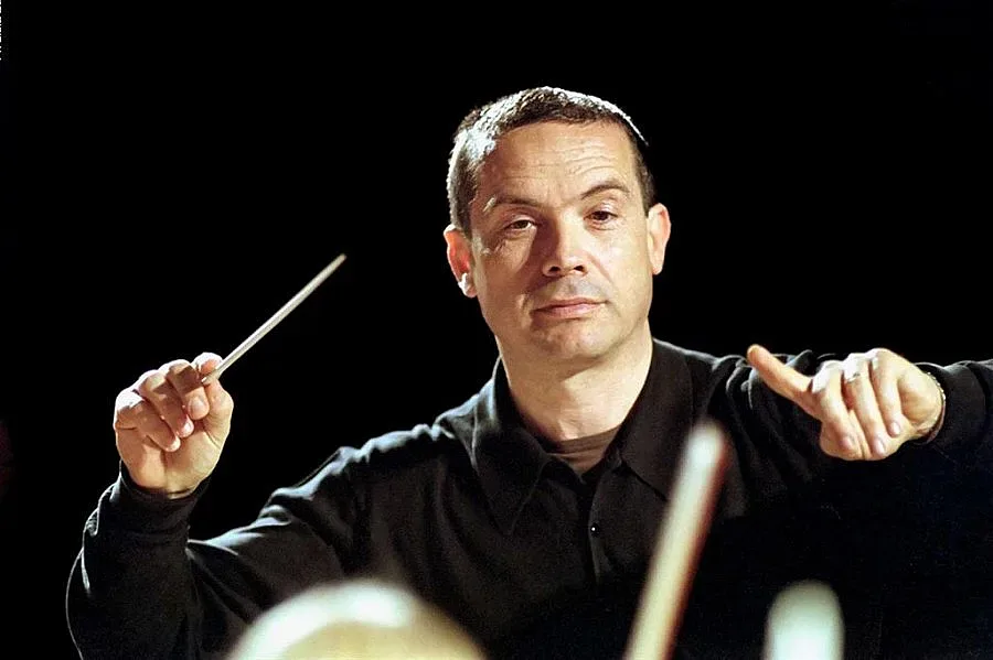 Световноизвестният маестро Паоло Олми ще дирижира „Травиата“ във Варна