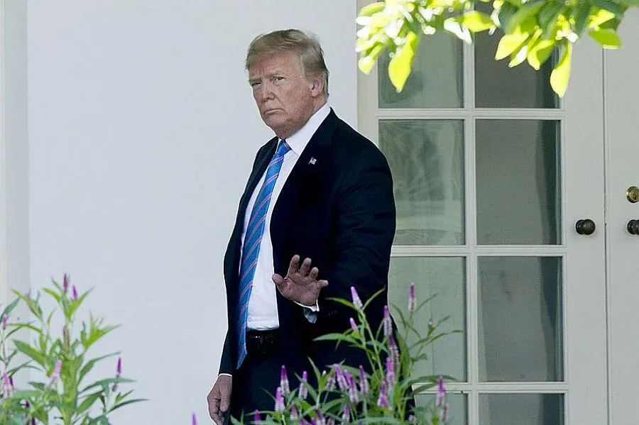 Успокоение: Доналд Тръмп не е ял важни документи