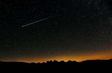 СЛЕД ЗВЕЗДОПАДА: Къде може да го наблюдаваме и докога?