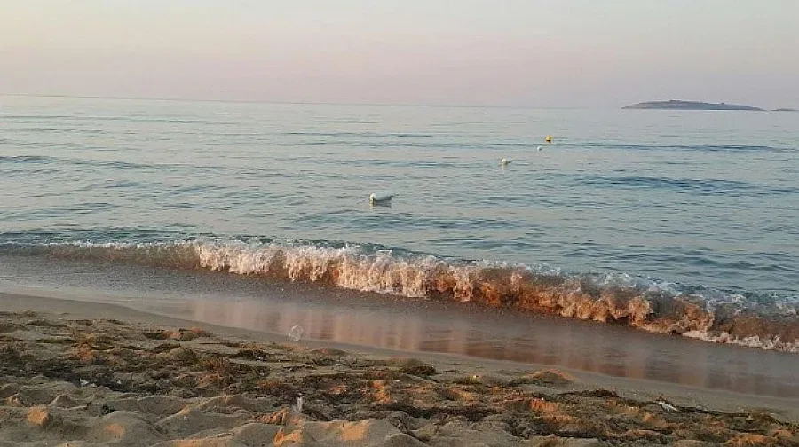 Потънал американски кораб пуска мазут на броени километри от Созопол