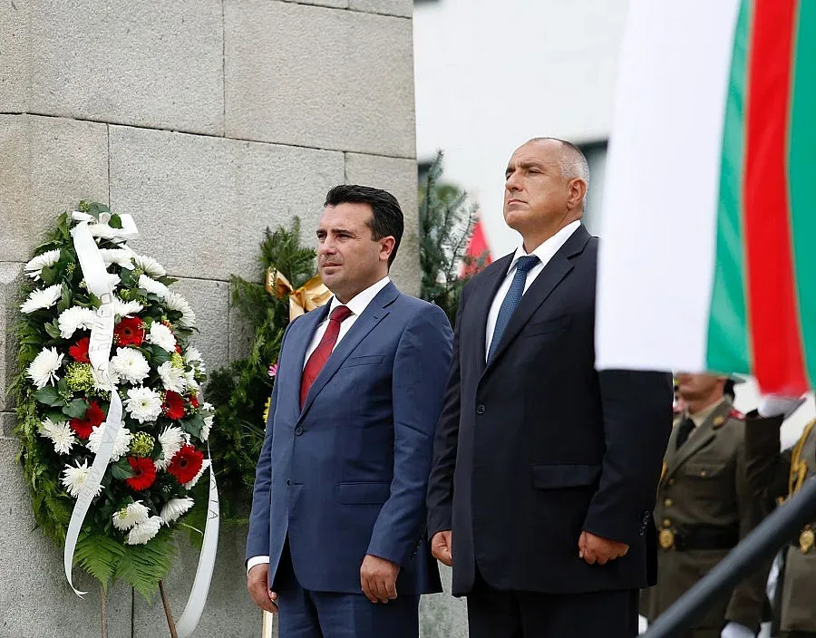 Македонският премиер: Братя българи, сгреших, приятелството ни е искрено