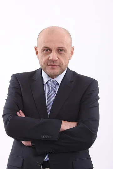 Томислав Дончев за "Стандарт": Съвременният номад трябва да има дом