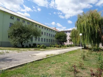 Бивша съдийка, обвинена в пране на пари, се предала, пратена е в затвора