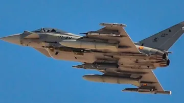 Испански изтребител погрешка изстреля ракета над Естония