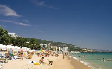 Плажът на Златните в световния топ 20 за парти