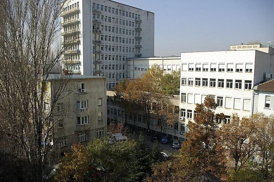 Търсят кръводарители за Пирогов в помощ на лекарката, която падна от 7-ия етаж