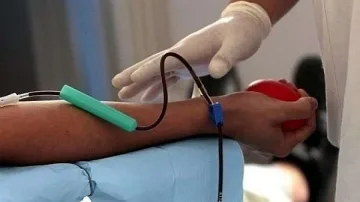 Зов за помощ: Лекари даряват кръв и средства за спасяването на млада колежка