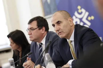 Цветанов към Нинова: Защо не реагирахте така при други случаи?