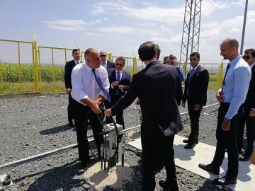 Борисов: Да мислим за затваряне на реактори и откриване на нови