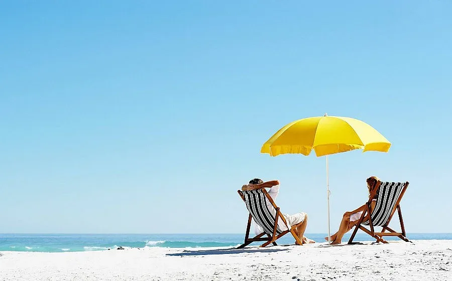 Предимно слънчево с летни температури