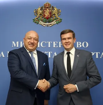 Кралев се срещна с кандидата за президент на Световната антидопингова агенция 
