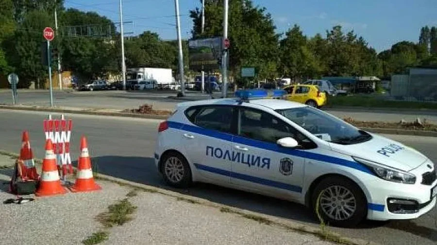 Велосипедист е с опасност за живота в Пловдив след удар от кола