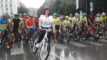 Novsport.com: Язди ли БСП федерацията по колоездене ?