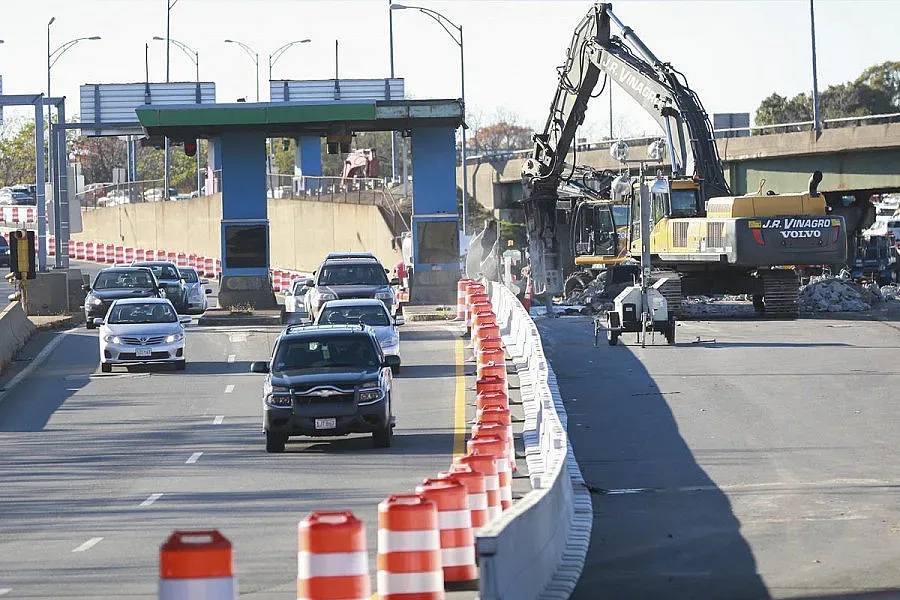 Промените за смесената система за такси за пътищата минаха на първо четене