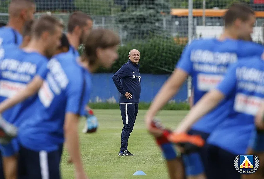 Левски и Делио Роси се разделиха официално