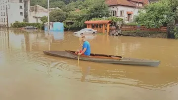 След проливните дъждове, Тетевен продължава да бедства