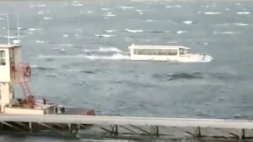 9 от 17 жертви на инцидента с корабче в Мисури са от едно семейство